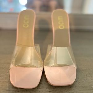 EGO CYAN SQUARE PEEP TOE CLEAR PERSPEX HEEL MULE IN NUDE PATENT